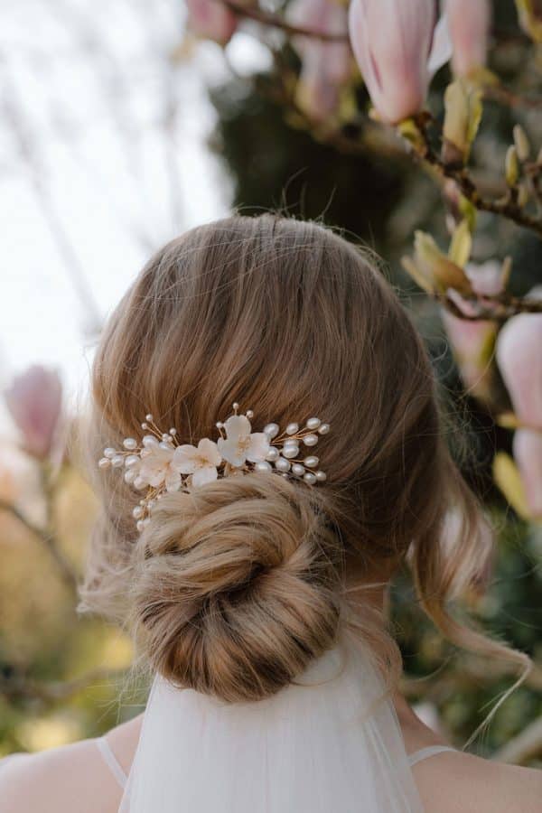 Ivory clay flower bridal comb with pearl branches luxury wedding hair accessories