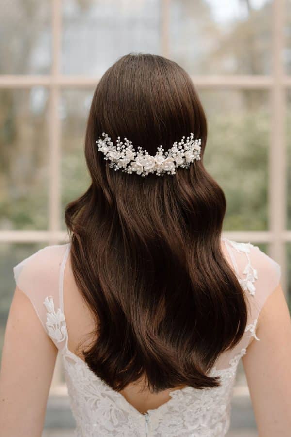 romantic flower and pearl cluster bridal headpiece wedding comb luxury wedding hair accessories