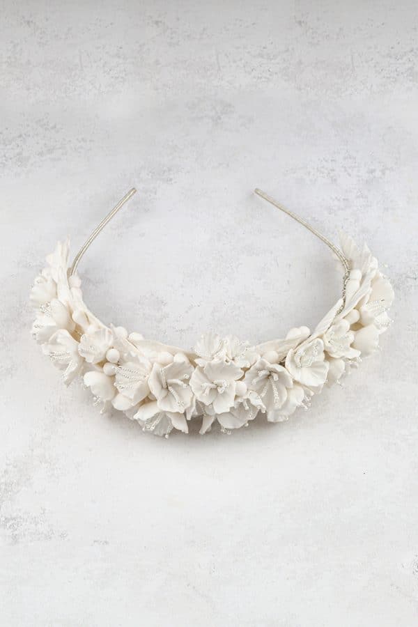 classic romantic white flower bridal headpiece wedding headband