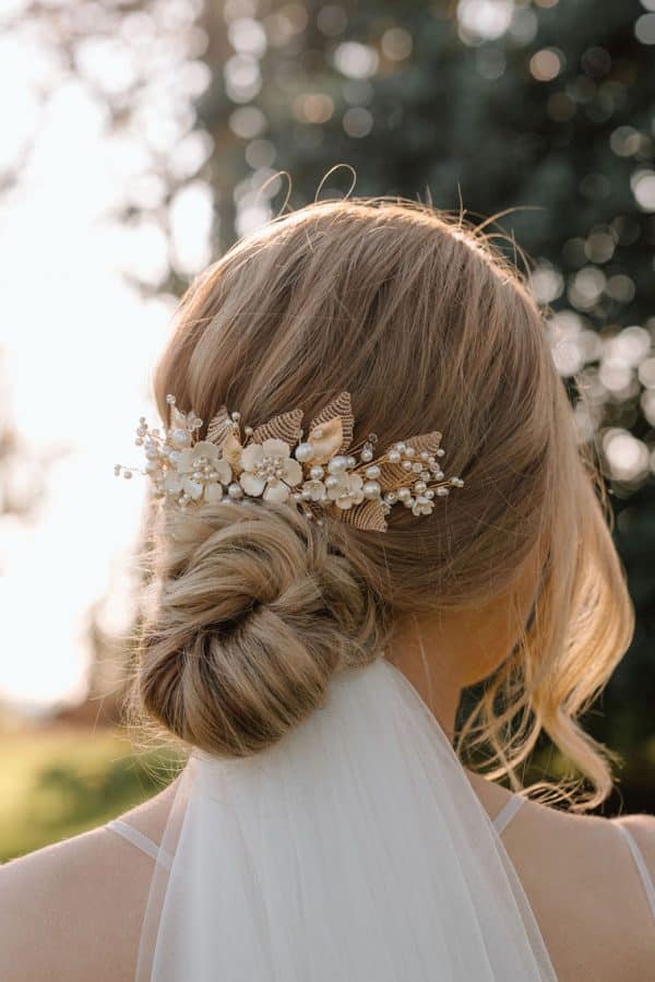 beaded detail flower and pearl champagne gold bridal hairpiece wedding comb bridal accessories