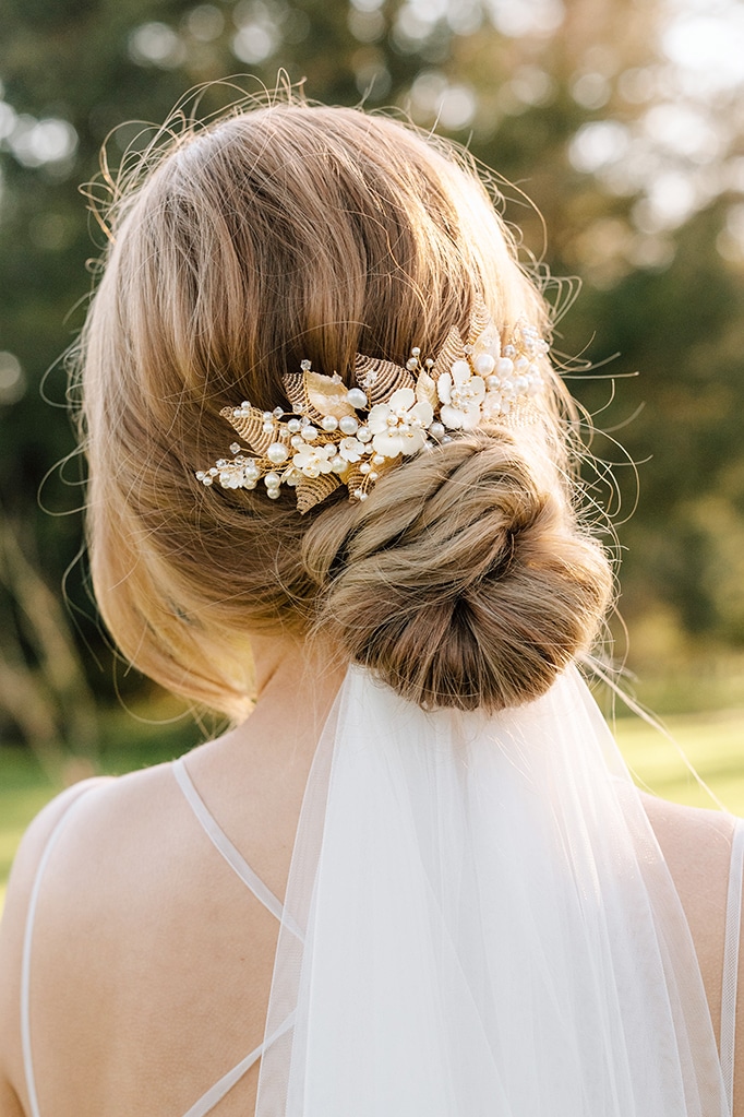 beaded detail flower and pearl champagne gold bridal hairpiece wedding comb bridal accessories